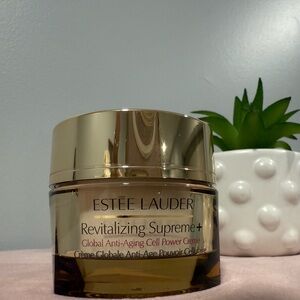Estee Lauder Revitalizing Supreme+ Moisturizer - Gold and Cream